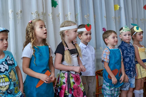 Bambini nella scuola materna — Foto Stock