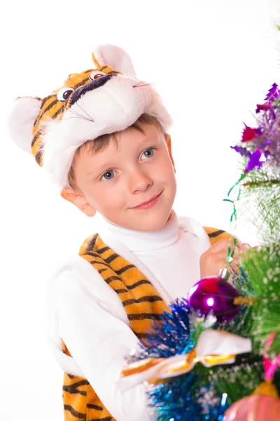 El muchacho en la fiesta del nuevo año — Foto de Stock