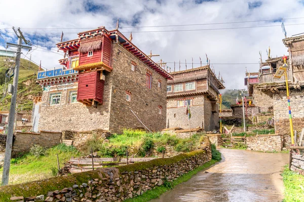 Tibet Teki Geleneksel Uzak Tibet Köyü Aile Evinin Manzarası — Stok fotoğraf