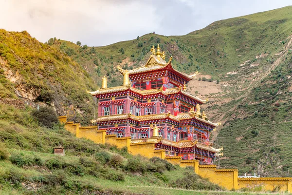 Increíble Vista Del Templo Budista Tradicional Templo Guihua Shangri China —  Fotos de Stock