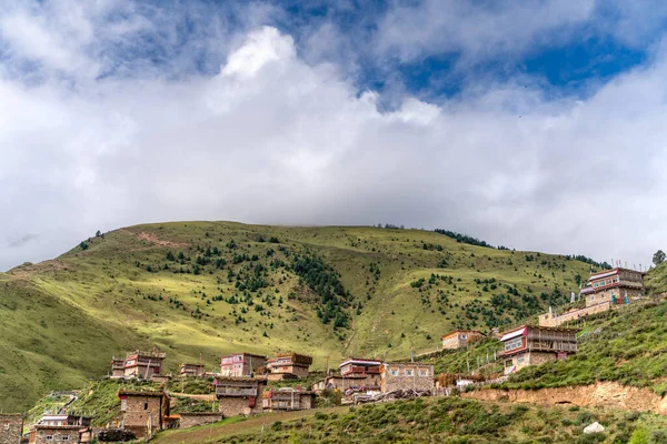 Tibet Teki Geleneksel Uzak Tibet Köyü Aile Evinin Manzarası — Stok fotoğraf