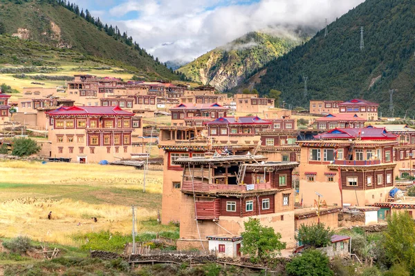 Kilátás Hagyományos Kis Tibeti Távoli Falu Családi Ház Tibet — Stock Fotó
