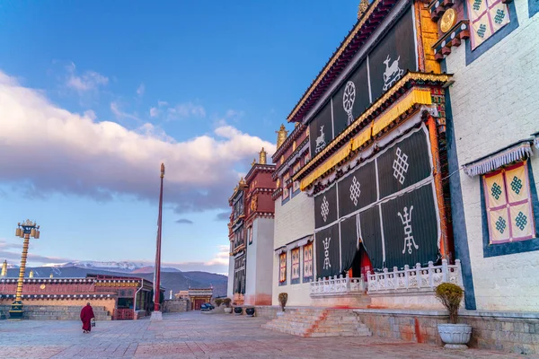 Vue Imprenable Sur Temple Bouddhiste Traditionnel Temple Guihua Shangri Chine — Photo