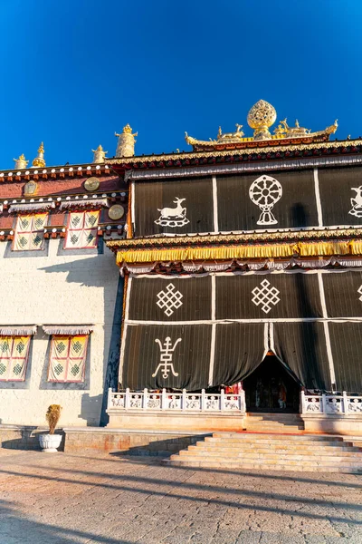 Die Erstaunliche Aussicht Auf Den Traditionellen Buddhistischen Tempel Den Guihua — Stockfoto