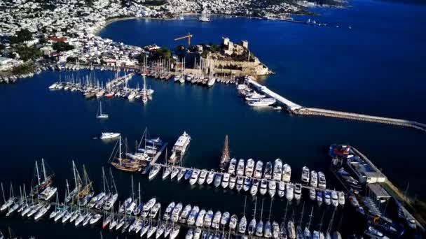 Increíble Vista Panorámica Desde Dron Del Puerto Bodrum Antiguo Castillo — Vídeos de Stock