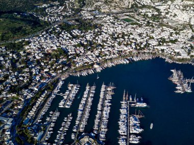 Bodrum Limanı ve antik Kalesi 'nin insansız hava aracından inanılmaz panoramik manzara