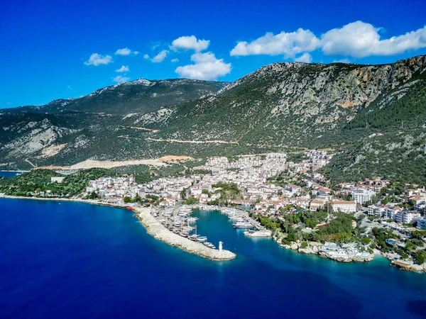 Horní Pohled Dronu Letovisek Kas Města Úžasnou Modrou Čistou Lagunou — Stock fotografie