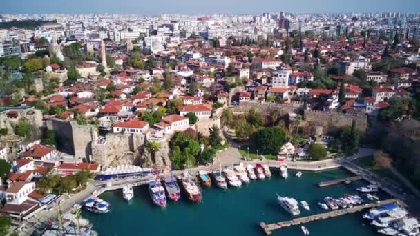 Luftaufnahme Der Bucht Von Antalya Der Stadt Antalya Vom Höhepunkt — Stockvideo