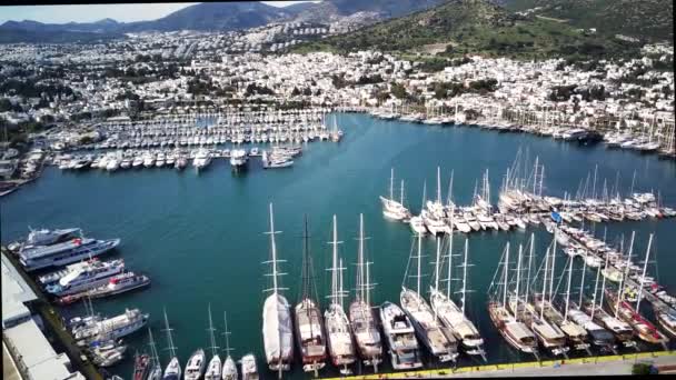 Vista Panorâmica Incrível Drone Belo Cheio Iates Porto Bodrum Antigo — Vídeo de Stock