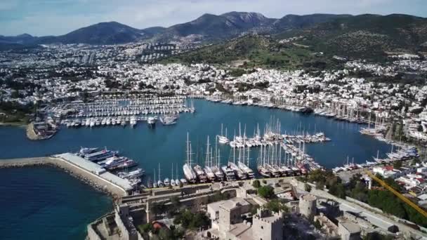 Increíble Vista Panorámica Desde Dron Hermosa Llena Yates Puerto Bodrum — Vídeos de Stock