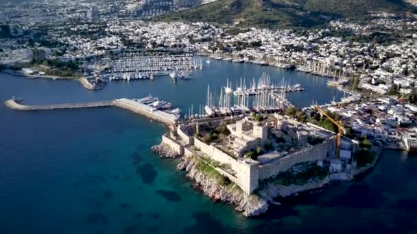 Increíble Vista Panorámica Desde Dron Hermosa Llena Yates Puerto Bodrum — Vídeo de stock