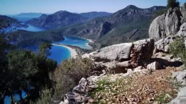 İzleme yolları arasında doğal parka inanılmaz yüksek açı manzarası: Güney Türkiye, Antalya ve Mugla 'da 