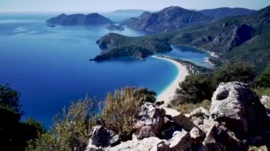 İzleme yolları arasında doğal parka inanılmaz yüksek açı manzarası: Güney Türkiye, Antalya ve Mugla 'da 