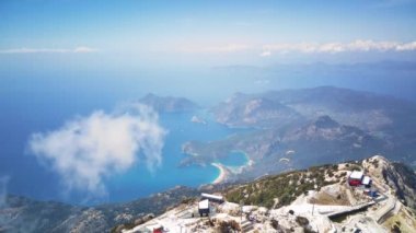 İzleme yolları arasında doğal parka inanılmaz yüksek açı manzarası: Güney Türkiye, Antalya ve Mugla 'da 