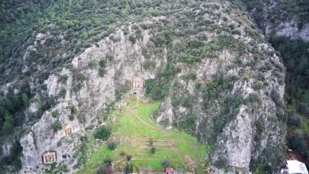 Drohnenblick Auf Das Weltberühmte Unesco Grab Von Amyntas Fethiye Den — Stockvideo