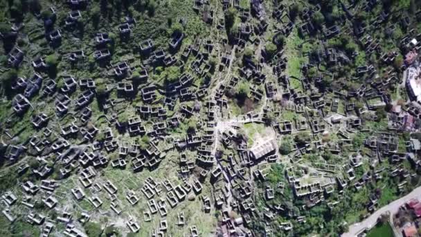 Drone Vista Mundialmente Famosa Ciudad Fantasma Kayakoy Cerca Olludeniz Fethiye — Vídeo de stock