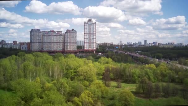 Yeşil Nehir Parkında Yer Alan Strogino Shchukinodistrict Inanılmaz Yüksek Açılı — Stok video