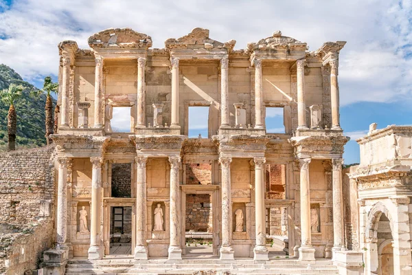 Celsus Library Efesos Selcuk Izmir Turkiet Marmorstaty Sophia Visdomens Gudinna — Stockfoto