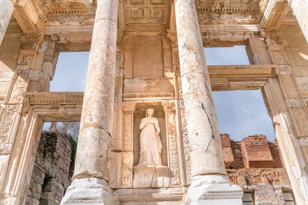 Celsus Bibliotheek Efeze Selcuk Izmir Turkije Marmeren Beeld Sophia Godin — Stockfoto