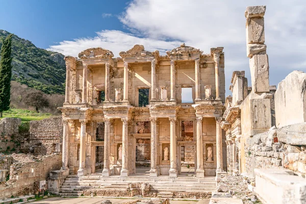 Biblioteka Celsusa Efezie Selkuku Izmir Turcja Marmurowa Posąg Jest Sophia Obrazy Stockowe bez tantiem