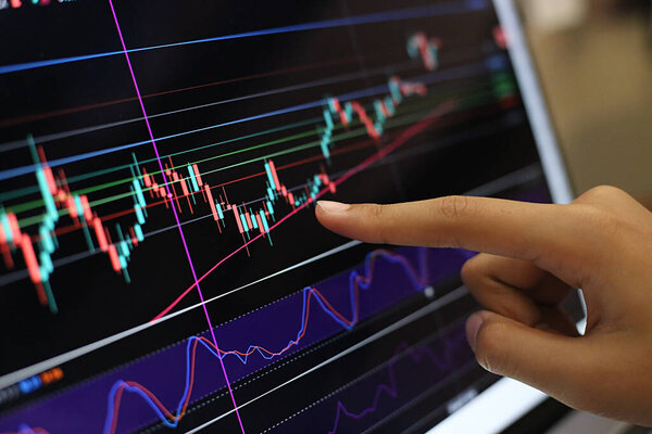 Thailand Stock Exchange, Streaming Trade Screen, The stock screen shows a list of stocks with reduced value.