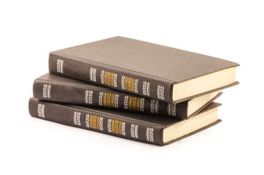 Beyaz arka plan üzerinde izole üç kitap