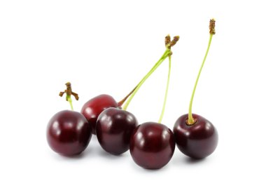 Beyaz arka plan üzerinde izole kiraz çilek