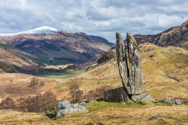 Mary, Glen Lyon dua eden eller