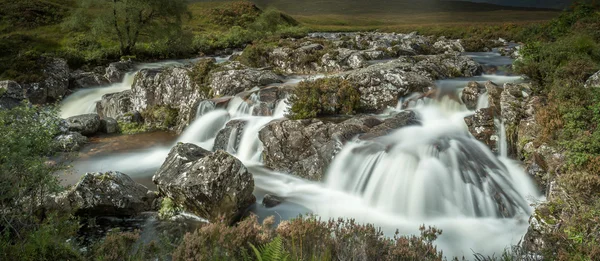 Water valt in Glenoce — Stockfoto