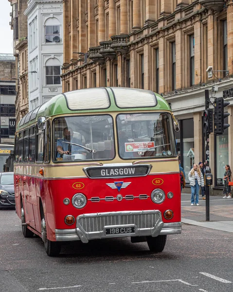 格拉斯哥 苏格兰 2021年6月26日格拉斯哥古董车信托 Glasgow Vintage Vehicle Trust 在格拉斯哥街头展示他们的古董车系列 作为他们 中心圆周日 — 图库照片