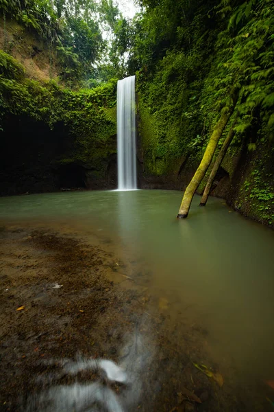 Cascada Oculta Selva Tropical Paisaje Tropical Aventura Concepto Viaje Fondo — Foto de Stock