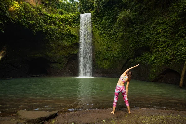 Caucasian Woman Practising Yoga Watelfall Trikonasana Triangle Pose Standing Asana — Stock Photo, Image