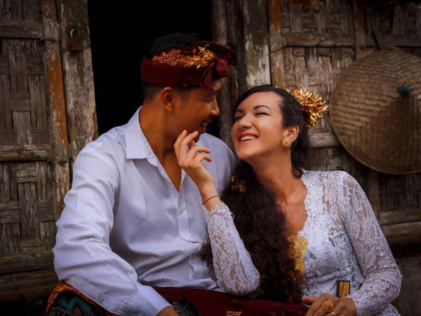 Portrait Happy Multicultural Couple Romantic Concept Couple Love Bamboo House — Stock Photo, Image