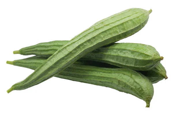 Groene Luffa Acutangula Geïsoleerd Witte Achtergrond — Stockfoto