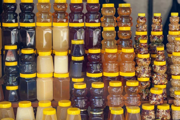 Staan Veel Potten Biologische Natuurlijke Honing Toonbank Koop Verschillende Honing — Stockfoto