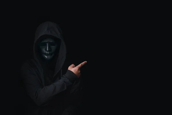 Небезпечний Анонімний Хакер Загорнутій Масці Зламує Дані Безпеки Зламує Пароль — стокове фото