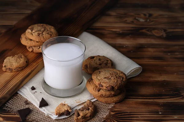 Glass Milk Appetizing Delicious Sweet Homemade Chocolate Chip Dark Vintage — Stock Photo, Image