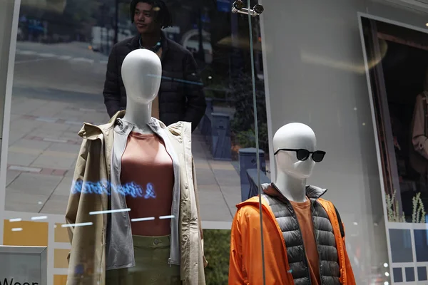 Moscú Rusia Marzo 2021 Maniquíes Ventana Una Tienda Moda Estilo — Foto de Stock