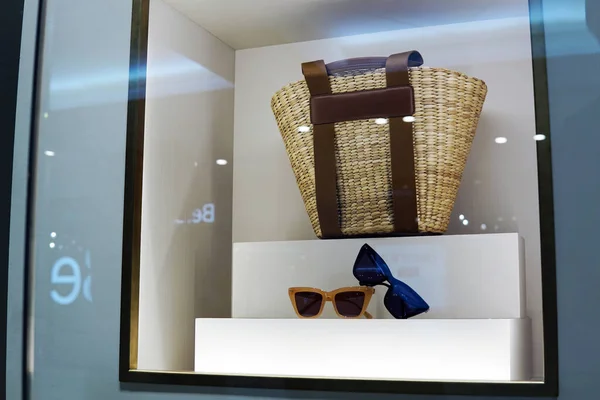 Moscou Russie Avril 2021 Accessoires Mode Dans Une Vitrine Style — Photo