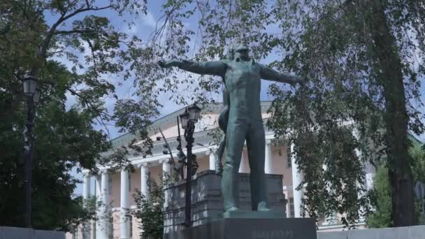 Moskou Rusland Juli 2021 Monument Voor Vladimir Vysotsky Moskou Aan — Stockvideo