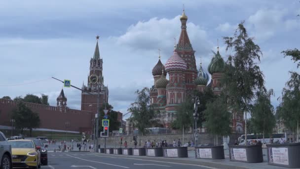 俄罗斯莫斯科 2021年7月 圣约翰莫斯科红场上的巴西尔主教座堂莫斯科的旅游景点 — 图库视频影像