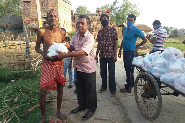 Barddhaman Bengala Occidental India Mayo 2020 Grupo Hombres Jóvenes Está —  Fotos de Stock