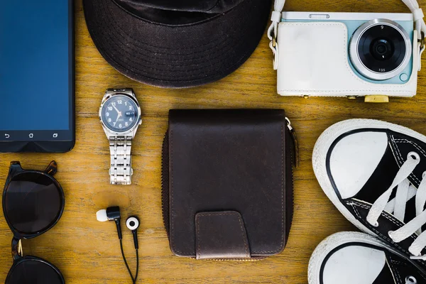 Öğeleri ile seyahat aksesuarları