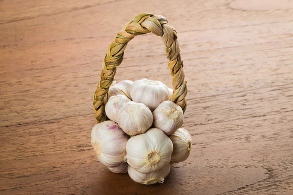 Bio-Knoblauch — Stockfoto