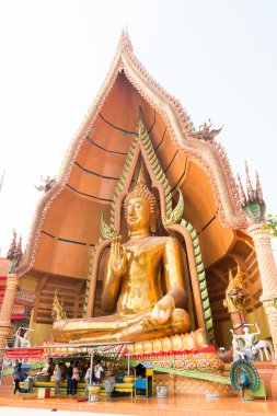 WAT Tham Sua
