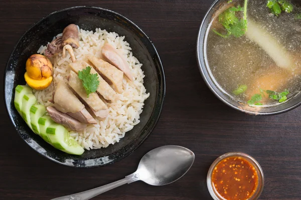 Arroz al vapor con sopa de pollo —  Fotos de Stock