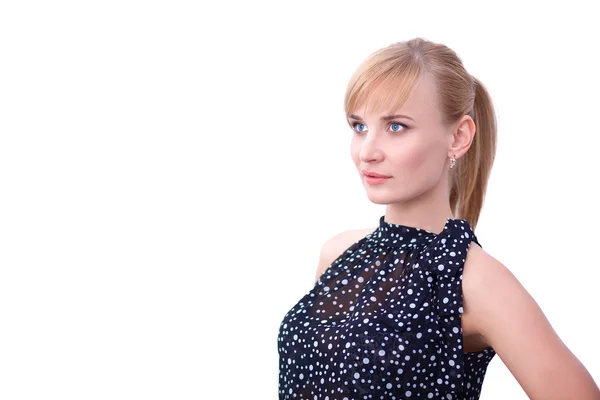Porträtt av en attraktiv ung kvinna stående — Stockfoto