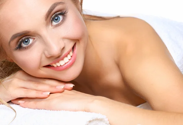 Closeup of an attractive young woman receiving massage — Stock Photo, Image