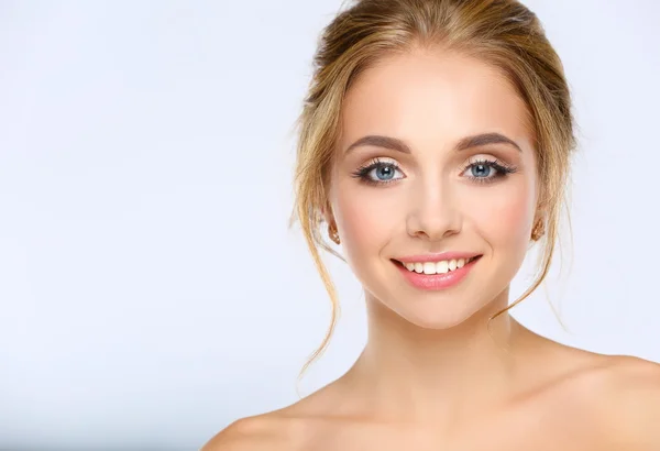 Portrait of beautiful woman on white background — Stock Photo, Image