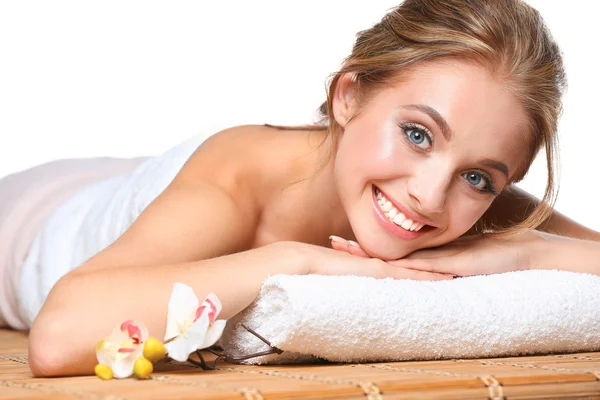 Closeup atraktivní mladá žena příjem masáž — Stock fotografie